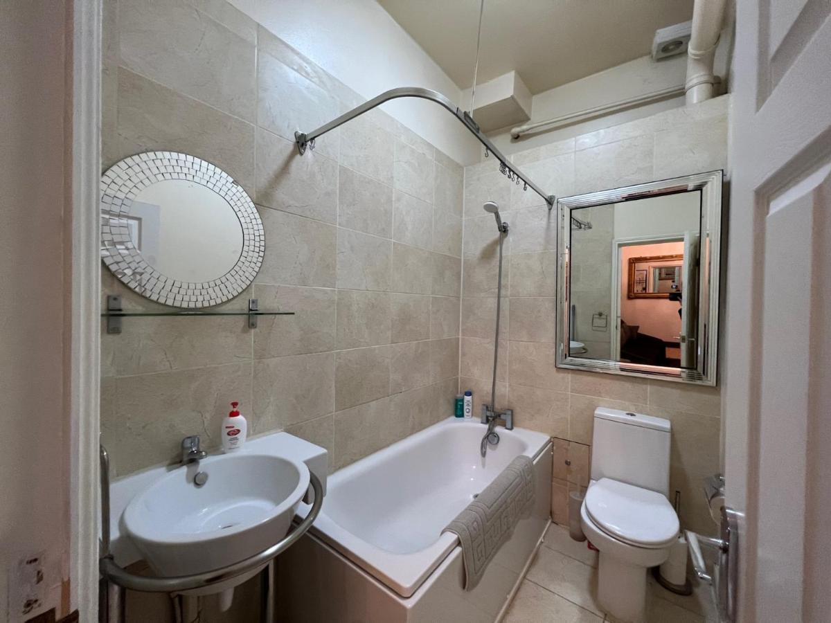 Comfy Apartments - Finchley Road ลอนดอน ภายนอก รูปภาพ