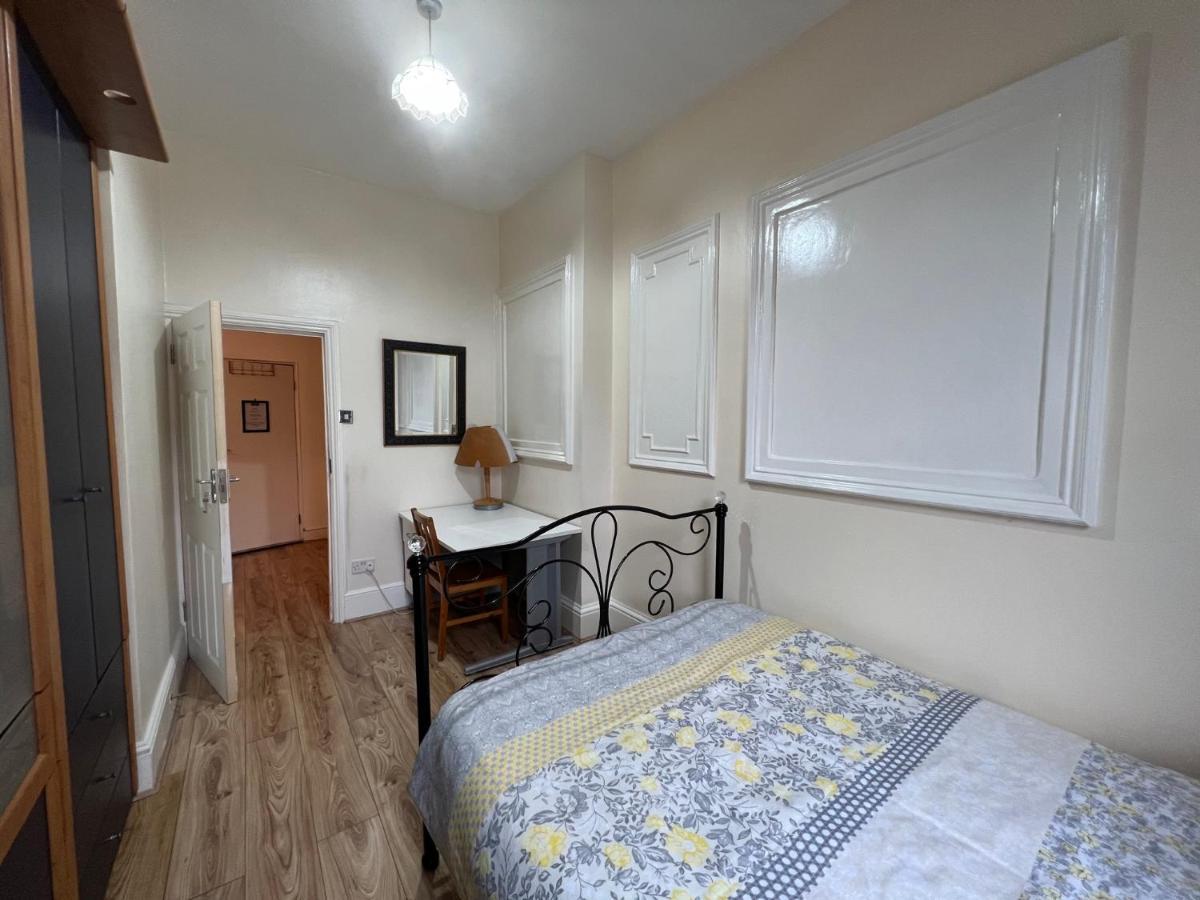 Comfy Apartments - Finchley Road ลอนดอน ภายนอก รูปภาพ