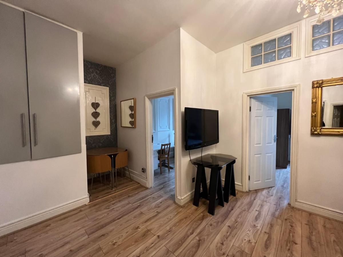 Comfy Apartments - Finchley Road ลอนดอน ภายนอก รูปภาพ