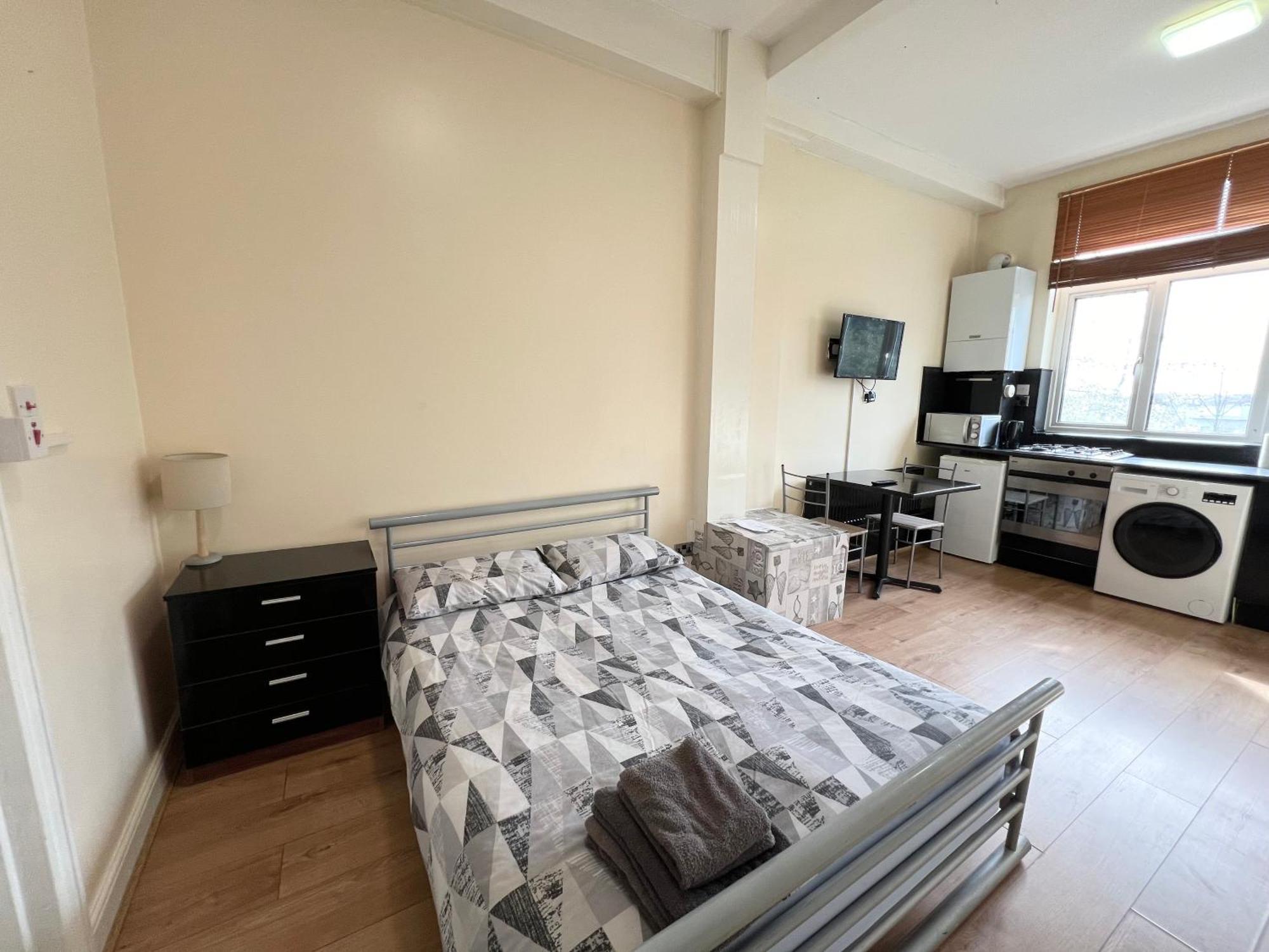 Comfy Apartments - Finchley Road ลอนดอน ภายนอก รูปภาพ