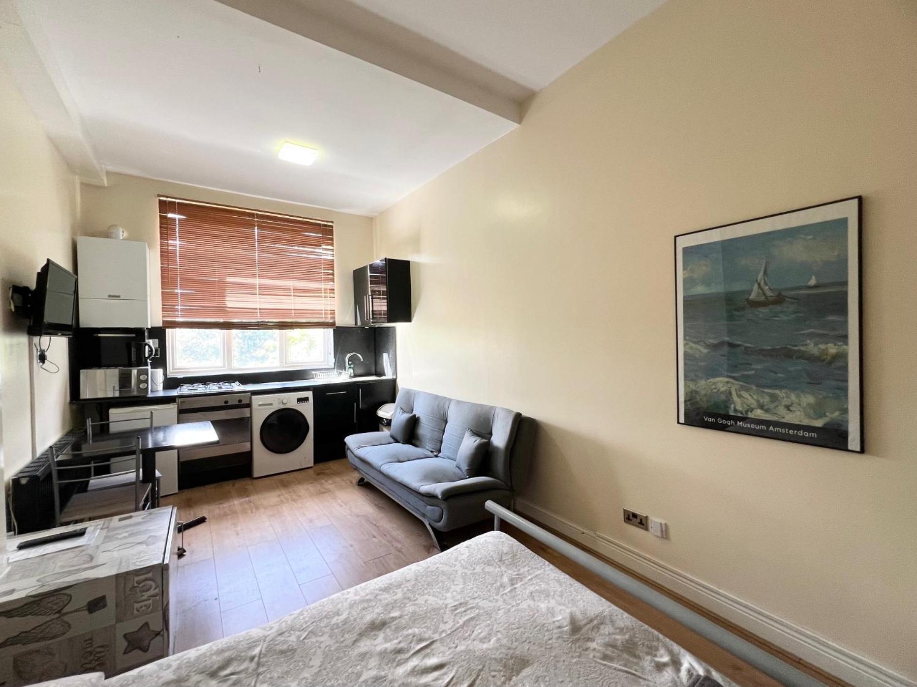 Comfy Apartments - Finchley Road ลอนดอน ภายนอก รูปภาพ